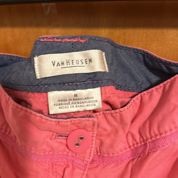 Van Heusen pink shorts - Picture 2 of 3